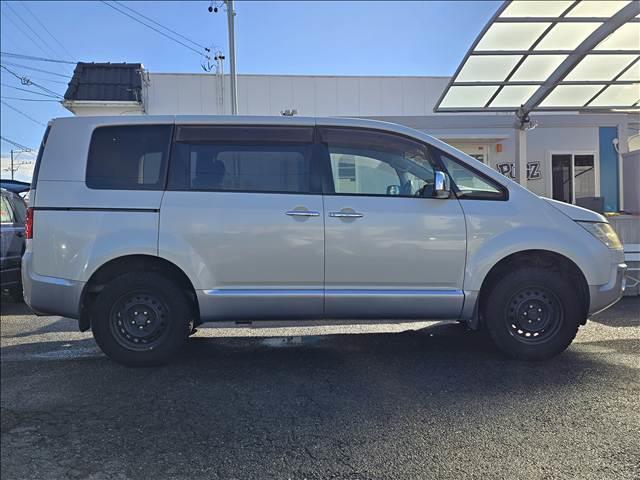 デリカD:5 シャモニー 純正地デジナビ/Bカメラ/フリップダウンモニター/クルーズコントロール/ドライブレコーダー/AC100V電源/シートヒーター/パワーシート/パワースライド/パドルシフト/ジオランダー2024年製タイヤ(30枚目)