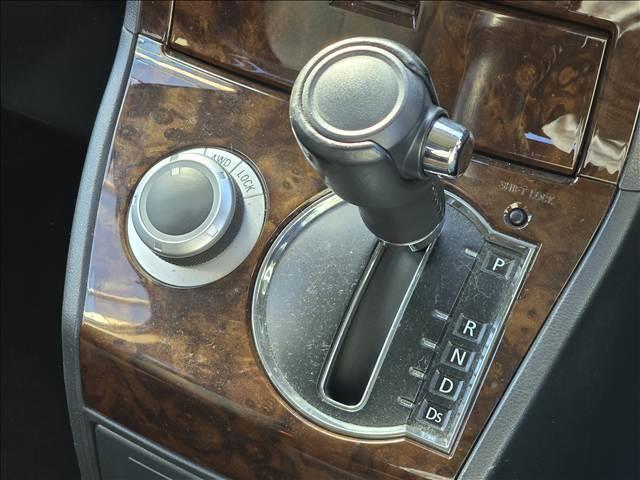 デリカD:5 シャモニー 純正地デジナビ/Bカメラ/フリップダウンモニター/クルーズコントロール/ドライブレコーダー/AC100V電源/シートヒーター/パワーシート/パワースライド/パドルシフト/ジオランダー2024年製タイヤ(71枚目)