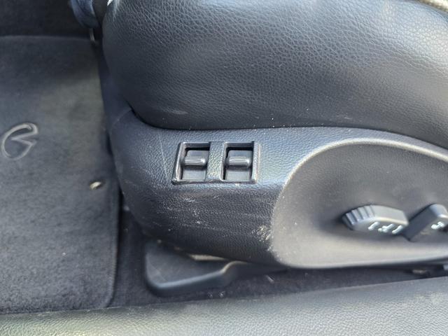 Ｇ３７ 　Ｇ３７クーペ　ジャーニー　エアサスＡｉｒＲＥＸ／ＷＯＲＫ２０ｉｎＡＷ／ハーフレザー／シートヒーター／ＪＬＡＵＤＩ内装カスタム／全塗装／サンルーフ／ＰＷシート／社外エアクリーナー／スモークテール／ＥＴＣ（65枚目）