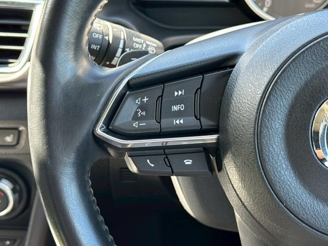 アクセラスポーツ ２２ＸＤ　Ｌパッケージ　サンルーフ　ＢＯＳＥ　衝突防止　黒革シート　電動パーキング　レーダークルーズコントロール　マツダコネクトナビ　フルセグ　バックカメラ　ＥＴＣ　スマートキー　プッシュスタート　ＢＳＭ　レーンキープ（46枚目）