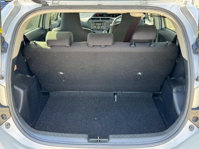 アクア L 禁煙 ユーザー買取 キーレス ETC オートエアコン パワーウィンドウ オーディオ CD再生 電動格納ミラー(9枚目)