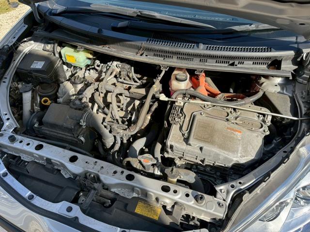 アクア L 禁煙 ユーザー買取 キーレス ETC オートエアコン パワーウィンドウ オーディオ CD再生 電動格納ミラー(10枚目)