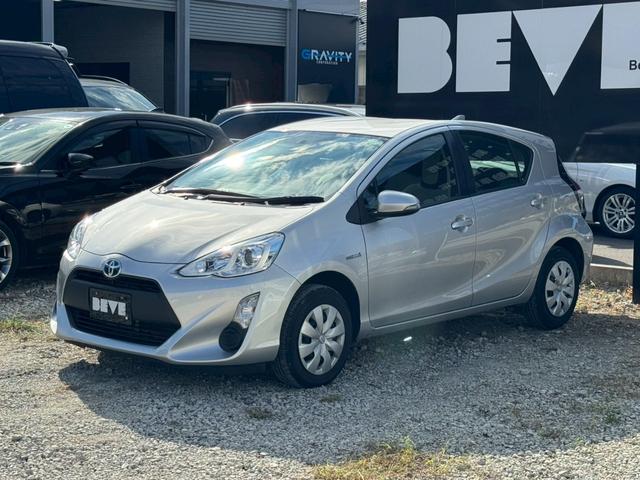 アクア L 禁煙 ユーザー買取 キーレス ETC オートエアコン パワーウィンドウ オーディオ CD再生 電動格納ミラー(16枚目)