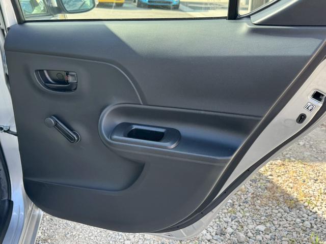 アクア L 禁煙 ユーザー買取 キーレス ETC オートエアコン パワーウィンドウ オーディオ CD再生 電動格納ミラー(31枚目)