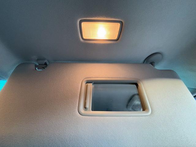 ヴェルファイア 2.4Z プラチナセレクションII 純正ナビ バックカメラ ETC フルセグ Bluetooth DVD再生 両側電動ドア スマートキー パワーバックドア 純正アルミ シートカバー オットマン キセノン プッシュスタート オートライト(49枚目)