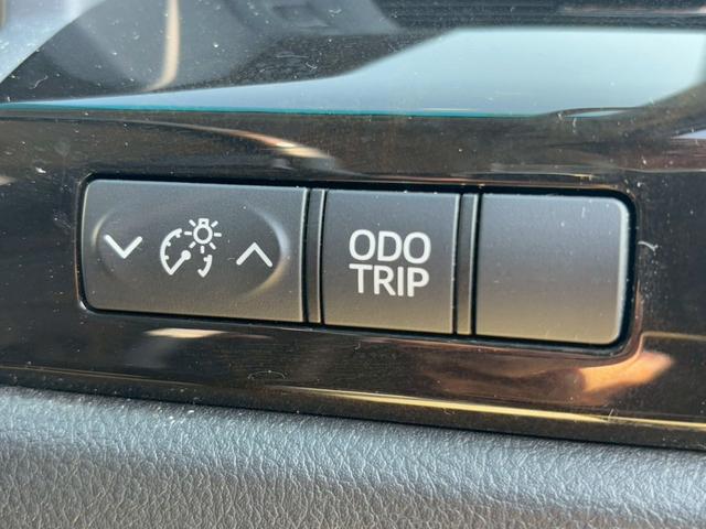 ヴェルファイア ２．４Ｚ　ゴールデンアイズ　禁煙　　純正９インチナビＴＶ　フリップダウン　Ｂｌｕｅｔｏｏｔｈ　ＤＶＤ再生　両側電動スライドドア　電動リアゲート　１９インチアルミ　ＨＩＤヘッド　ハーフレザー　Ｗエアコン　ウッドコンビハンドル（27枚目）