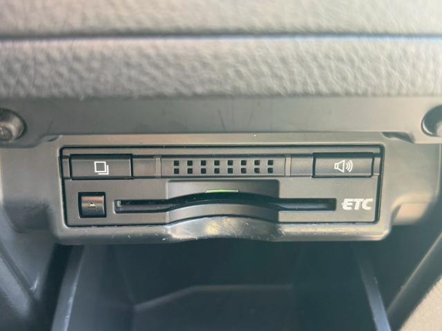 ヴェルファイア ２．４Ｚ　ゴールデンアイズ　禁煙　　純正９インチナビＴＶ　フリップダウン　Ｂｌｕｅｔｏｏｔｈ　ＤＶＤ再生　両側電動スライドドア　電動リアゲート　１９インチアルミ　ＨＩＤヘッド　ハーフレザー　Ｗエアコン　ウッドコンビハンドル（28枚目）