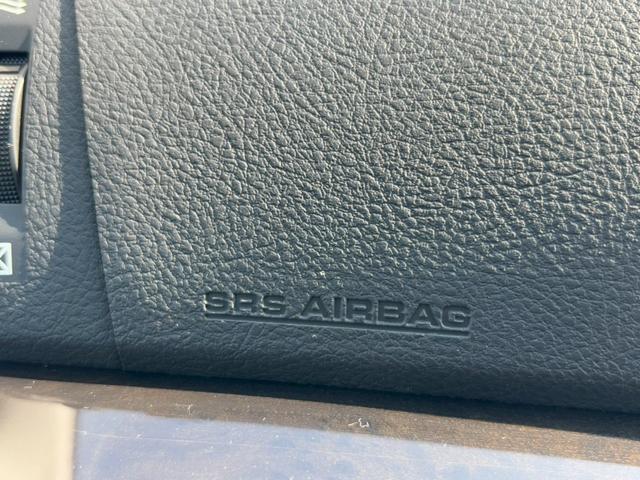 ヴェルファイア ２．４Ｚ　ゴールデンアイズ　禁煙　　純正９インチナビＴＶ　フリップダウン　Ｂｌｕｅｔｏｏｔｈ　ＤＶＤ再生　両側電動スライドドア　電動リアゲート　１９インチアルミ　ＨＩＤヘッド　ハーフレザー　Ｗエアコン　ウッドコンビハンドル（44枚目）