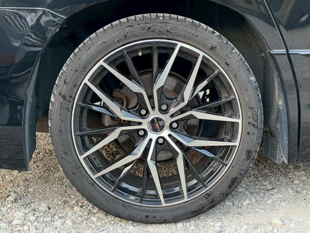 ヴェルファイア ２．４Ｚ　ゴールデンアイズ　禁煙　　純正９インチナビＴＶ　フリップダウン　Ｂｌｕｅｔｏｏｔｈ　ＤＶＤ再生　両側電動スライドドア　電動リアゲート　１９インチアルミ　ＨＩＤヘッド　ハーフレザー　Ｗエアコン　ウッドコンビハンドル（55枚目）