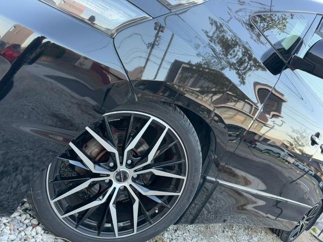 ヴェルファイア ２．４Ｚ　ゴールデンアイズ　禁煙　　純正９インチナビＴＶ　フリップダウン　Ｂｌｕｅｔｏｏｔｈ　ＤＶＤ再生　両側電動スライドドア　電動リアゲート　１９インチアルミ　ＨＩＤヘッド　ハーフレザー　Ｗエアコン　ウッドコンビハンドル（59枚目）