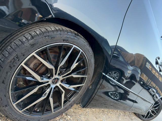 ヴェルファイア ２．４Ｚ　ゴールデンアイズ　禁煙　　純正９インチナビＴＶ　フリップダウン　Ｂｌｕｅｔｏｏｔｈ　ＤＶＤ再生　両側電動スライドドア　電動リアゲート　１９インチアルミ　ＨＩＤヘッド　ハーフレザー　Ｗエアコン　ウッドコンビハンドル（60枚目）