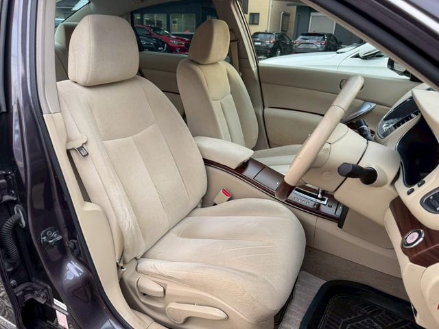 ティアナ 250XE ユーザー買取 禁煙 純正ナビ TVチューナー Bluetooth ETC バック/サイドカメラ オートライト インテリキー プッシュスタート オートエアコン ステアリングスイッチ(10枚目)