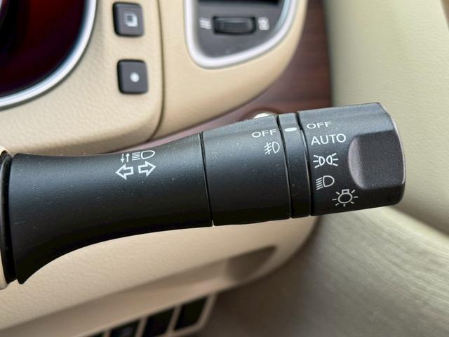 ティアナ 250XE ユーザー買取 禁煙 純正ナビ TVチューナー Bluetooth ETC バック/サイドカメラ オートライト インテリキー プッシュスタート オートエアコン ステアリングスイッチ(45枚目)