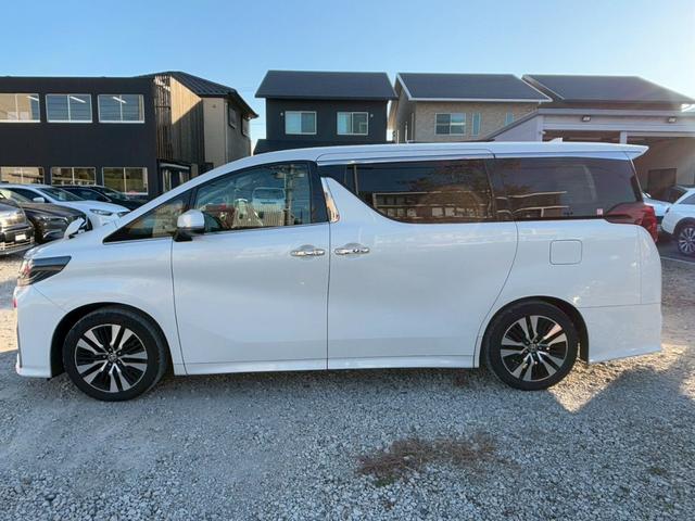 アルファード ２．５Ｓ　Ｃパッケージ　ユーザー買取　禁煙１オーナー　サンルーフ　純正ナビ　フリップダウン　ブラインドスポットモニター　フルセグ　ＤＶＤ再生　Ｂｌｕｅｔｏｏｔｈ　デジタルインナーミラー　黒革シート　レーダークルーズ　両側電動（21枚目）