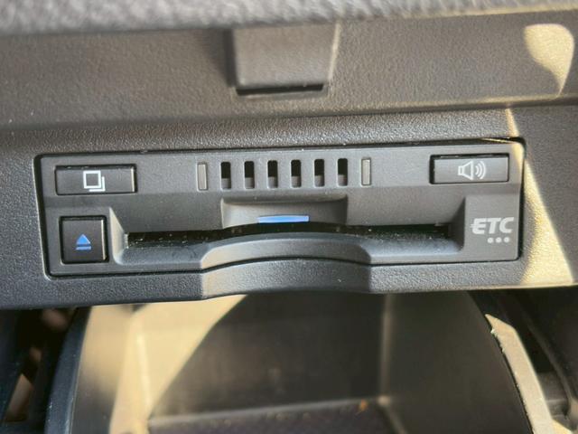 アルファード ２．５Ｓ　Ｃパッケージ　ユーザー買取　禁煙１オーナー　サンルーフ　純正ナビ　フリップダウン　ブラインドスポットモニター　フルセグ　ＤＶＤ再生　Ｂｌｕｅｔｏｏｔｈ　デジタルインナーミラー　黒革シート　レーダークルーズ　両側電動（36枚目）