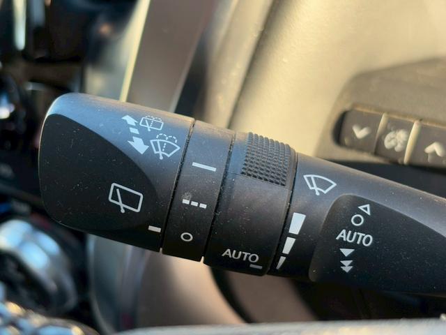 アルファード ２．５Ｓ　Ｃパッケージ　ユーザー買取　禁煙１オーナー　サンルーフ　純正ナビ　フリップダウン　ブラインドスポットモニター　フルセグ　ＤＶＤ再生　Ｂｌｕｅｔｏｏｔｈ　デジタルインナーミラー　黒革シート　レーダークルーズ　両側電動（39枚目）