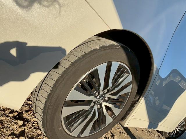 アルファード ２．５Ｓ　Ｃパッケージ　ユーザー買取　禁煙１オーナー　サンルーフ　純正ナビ　フリップダウン　ブラインドスポットモニター　フルセグ　ＤＶＤ再生　Ｂｌｕｅｔｏｏｔｈ　デジタルインナーミラー　黒革シート　レーダークルーズ　両側電動（71枚目）