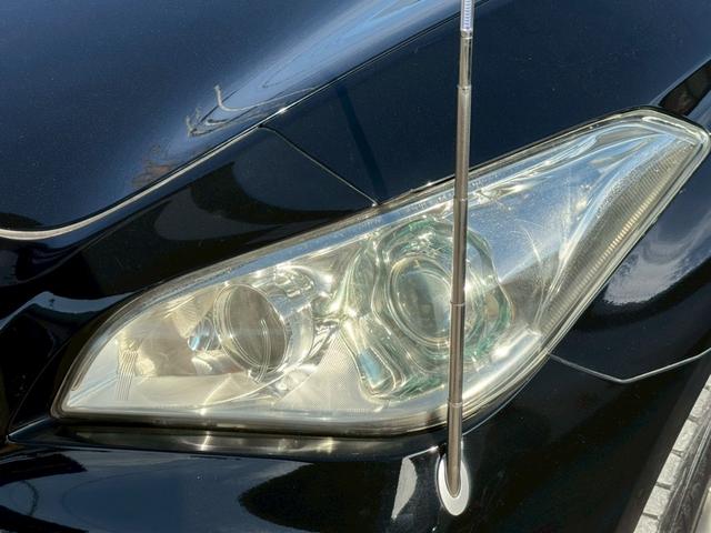 フーガハイブリッド VIPパッケージ フルレザー 衝突軽減 シートH/C 純正ナビ バック/サイドカメラ レーダークルーズ 後席シートヒーター オットマン リアサンシェード 電動シート シートメモリー オートライト(27枚目)