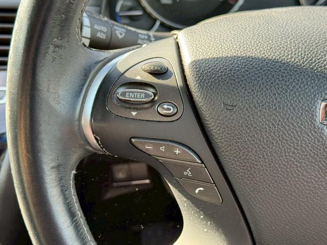 フーガハイブリッド VIPパッケージ フルレザー 衝突軽減 シートH/C 純正ナビ バック/サイドカメラ レーダークルーズ 後席シートヒーター オットマン リアサンシェード 電動シート シートメモリー オートライト(56枚目)