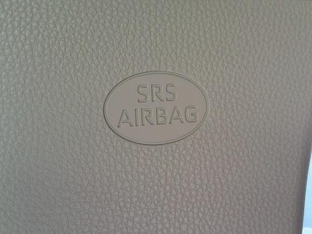 ヤリスクロス G マイナーチェンジ後 禁煙1オーナー 全周囲カメラ ナビTV HDMI シートヒーター BSM レーダークルーズ 衝突軽減 スマートキー プッシュスタート ETC 電動パーキングブレーキ オートホールド(42枚目)