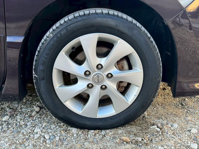 セレナ ハイウェイスター　Ｓ－ハイブリッド　禁煙　両側電動スライドドア　純正ナビ　フルセグ　バックカメラ　クルコン　ドラレコ　Ｗエアコン　コーナーセンサー　ＥＴＣ　インテリキー　３列シート　８人乗り　純正アルミ（22枚目）