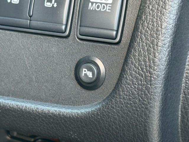 セレナ ハイウェイスター　Ｓ－ハイブリッド　禁煙　両側電動スライドドア　純正ナビ　フルセグ　バックカメラ　クルコン　ドラレコ　Ｗエアコン　コーナーセンサー　ＥＴＣ　インテリキー　３列シート　８人乗り　純正アルミ（38枚目）