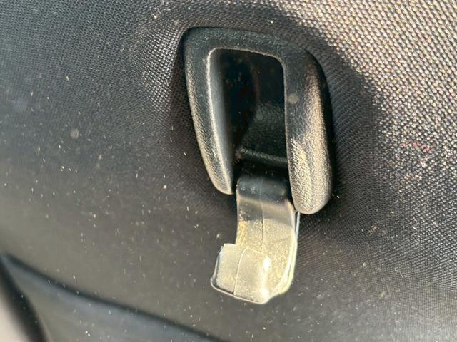 N-BOX G SSパッケージ 禁煙 ユーザー買取 Lパッケージ ナビ Bカメラ Bluetooth再生 DVD 両側電動スライドドア クロームメッキドアハンドル シルバーリングドリンクホルダー スマートキー アイドリングストップ(22枚目)