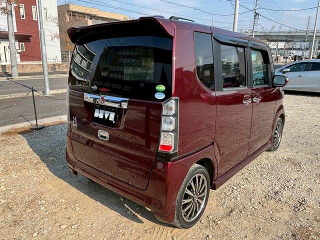 N-BOX G SSパッケージ 禁煙 ユーザー買取 Lパッケージ ナビ Bカメラ Bluetooth再生 DVD 両側電動スライドドア クロームメッキドアハンドル シルバーリングドリンクホルダー スマートキー アイドリングストップ(64枚目)
