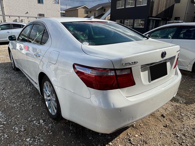 LEXUS LS LS600H VERSION S