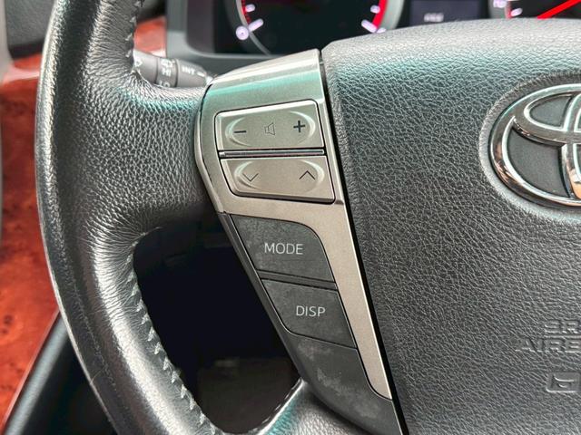 ヴェルファイア ２．４Ｚ　プラチナセレクションＩＩ　ナビＴＶ　フリップダウン　両側電動スライド　電動リアゲート　スマートキー　ＥＴＣ　クリアランスソナー　オットマン　フォグランプ　純正１８インチアルミホイール　電動格納ミラー　後席エアコン（58枚目）