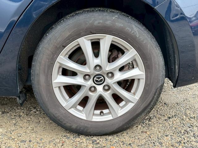 アクセラスポーツ １５ＸＤ　プロアクティブ　後期　マツダコネクトナビ　衝突軽減　障害物センサー　ＢＳＭ　ＥＴＣ　スマートキー　フルセグ　Ｂｌｕｅｔｏｏｔｈ　ＣＤ／ＤＶＤ　電動格納ミラー（25枚目）