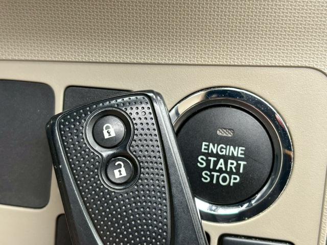 ムーヴ Ｘ　禁煙　ユーザー買取　女性１オーナー　後期型　純正ナビ　フルセグ　ＤＶＤ再生　Ｂｌｕｅｔｏｏｔｈ再生　ミュージックサーバー　スマートキー　プッシュスタート　ＥＴＣ　純正アルミ　オートエアコン（14枚目）