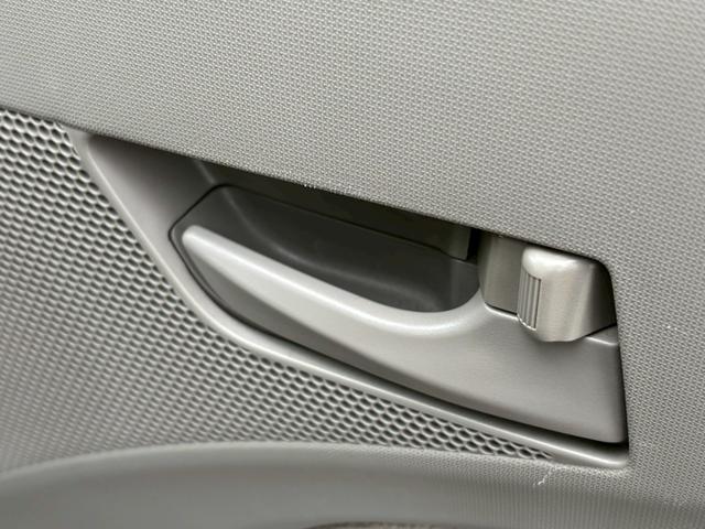 ムーヴ Ｘ　禁煙　ユーザー買取　女性１オーナー　後期型　純正ナビ　フルセグ　ＤＶＤ再生　Ｂｌｕｅｔｏｏｔｈ再生　ミュージックサーバー　スマートキー　プッシュスタート　ＥＴＣ　純正アルミ　オートエアコン（30枚目）