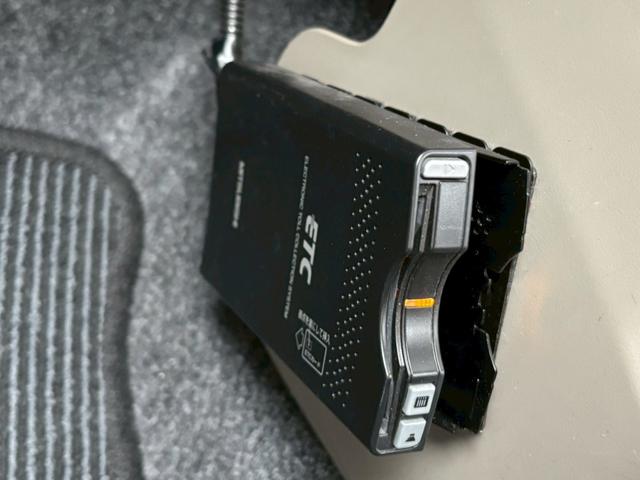 ムーヴ Ｘ　禁煙　ユーザー買取　女性１オーナー　後期型　純正ナビ　フルセグ　ＤＶＤ再生　Ｂｌｕｅｔｏｏｔｈ再生　ミュージックサーバー　スマートキー　プッシュスタート　ＥＴＣ　純正アルミ　オートエアコン（34枚目）