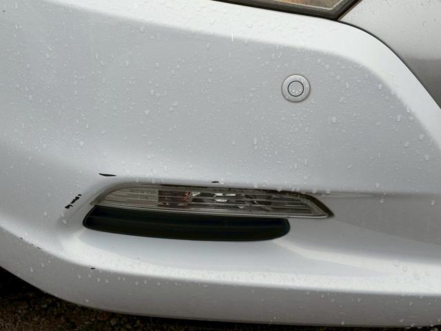 インサイト Ｇ　禁煙　ユーザー買取　オートライト機能付き　コーナーセンサー　ＥＴＣ　デジタルメーター　アルミホイール　ブリジストンタイヤ（48枚目）