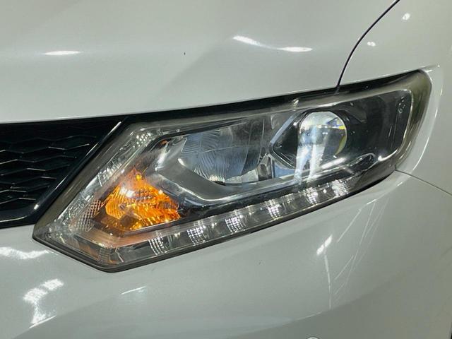 エクストレイル ２０Ｘｔ　エマージェンシーブレーキパッケージ　メーカーナビ　アラウンドビューモニター　禁煙車　エマージェンシーブレーキ　ＬＥＤヘッドライト　シートヒーター　パワーバックドア　ルーフレール　ＥＴＣ　Ｂｌｕｅｔｏｏｔｈ再生　純正１７インチアルミ（29枚目）