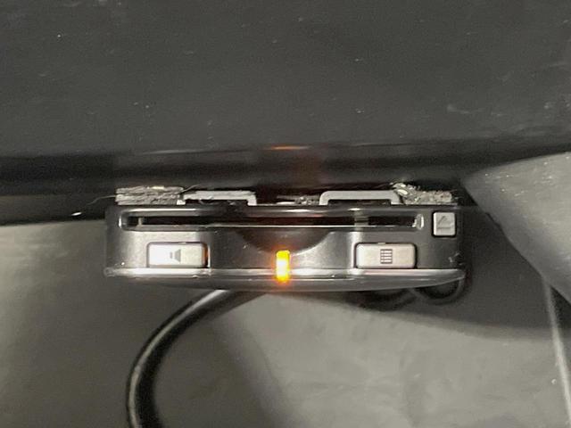 Ｎ－ＢＯＸ Ｇ　ＳＳパッケージ　両側電動スライドドア　ＳＤナビ　バックカメラ　禁煙車　スマートキー　ＥＴＣ　オートエアコン　純正１４インチアルミ　ＣＤ　ＤＶＤ　フルセグ　電動格納ミラー　プライバシーガラス　盗難防止装置（7枚目）