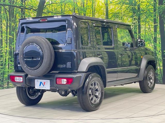 ジムニーノマド ＦＣ　登録済未使用車　セーフティサポート　アダプティブクルーズ　ＬＥＤヘッドライト　スマートキー　オートエアコン　純正１５インチアルミ　誤発進抑制　アイドリングストップ　革巻きステアリング（17枚目）