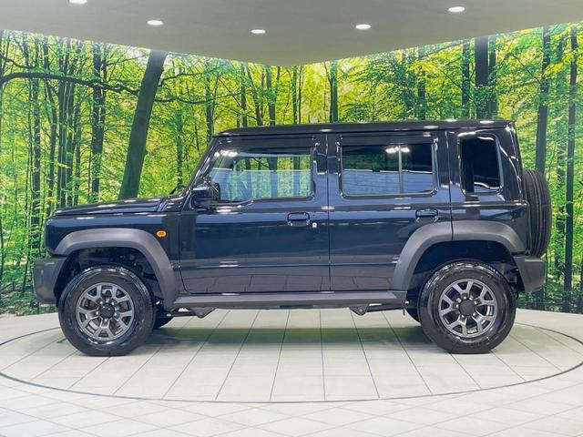 ジムニーノマド ＦＣ　登録済未使用車　セーフティサポート　アダプティブクルーズ　ＬＥＤヘッドライト　スマートキー　オートエアコン　純正１５インチアルミ　誤発進抑制　アイドリングストップ　革巻きステアリング（31枚目）