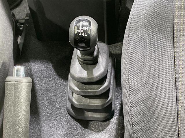 ジムニーノマド ＦＣ　登録済未使用車　セーフティサポート　アダプティブクルーズ　ＬＥＤヘッドライト　スマートキー　オートエアコン　純正１５インチアルミ　誤発進抑制　アイドリングストップ　革巻きステアリング（39枚目）