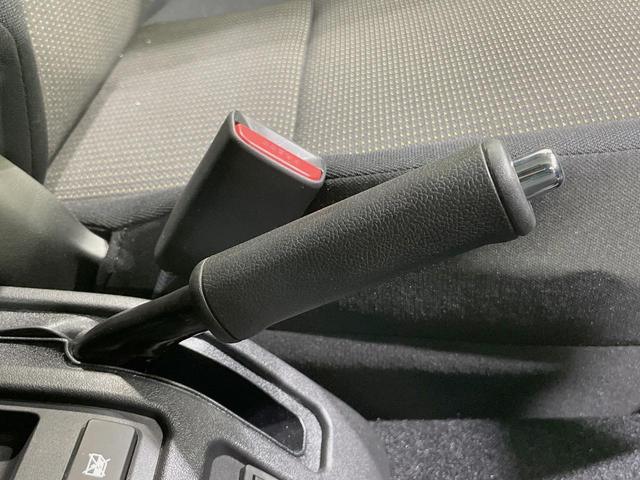 ジムニーノマド ＦＣ　登録済未使用車　セーフティサポート　アダプティブクルーズ　ＬＥＤヘッドライト　スマートキー　オートエアコン　純正１５インチアルミ　誤発進抑制　アイドリングストップ　革巻きステアリング（43枚目）