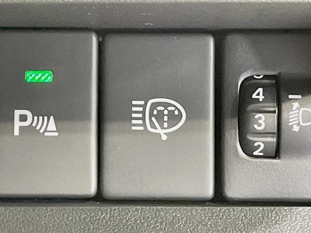 ジムニーノマド ＦＣ　登録済未使用車　セーフティサポート　アダプティブクルーズ　ＬＥＤヘッドライト　スマートキー　オートエアコン　純正１５インチアルミ　誤発進抑制　アイドリングストップ　革巻きステアリング（53枚目）