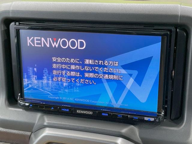 コペン ローブ　ＳＤナビ　禁煙車　ＬＥＤヘッドライト　シートヒーター　革巻きステアリング　スマートキー　Ｂｌｕｅｔｏｏｔｈ再生　ＥＴＣ　ステアリングスイッチ　純正１６インチアルミ　ブラックルーフ（3枚目）