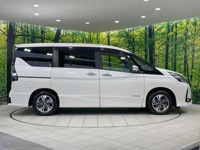セレナ ｅ－パワー　ハイウェイスターＶ　純正９型ナビ　アラウンドビュー　エマージェンシーブレーキ　両側電動スライドドア　禁煙車　ブラインドスポットモニター　クルーズコントロール　ＬＥＤヘッドライト＆フォグ　スマートキー　オートエアコン（34枚目）