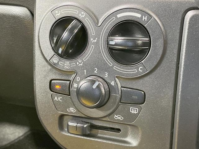 アルト S セーフティサポート シートヒーター コーナーセンサー オートハイビーム 車線逸脱警報 CD 電動格納ミラー プライバシーガラス キーレスエントリー(32枚目)
