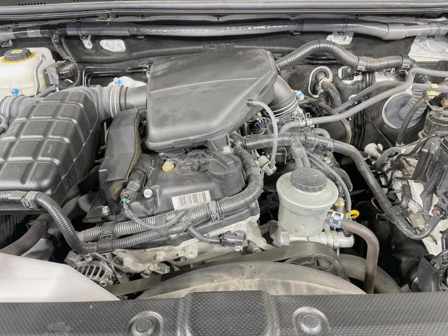 ランドクルーザープラド TX Lパッケージ ムーンルーフ モデリスタエアロ 7人乗 ベージュ内装 9インチディスプレイ 全周囲カメラ シルバールーフレール 禁煙車 セーフティセンス レーダークルーズ ブラインドスポットモニター(19枚目)