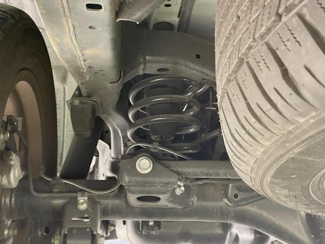 ランドクルーザープラド TX Lパッケージ ムーンルーフ モデリスタエアロ 7人乗 ベージュ内装 9インチディスプレイ 全周囲カメラ シルバールーフレール 禁煙車 セーフティセンス レーダークルーズ ブラインドスポットモニター(22枚目)