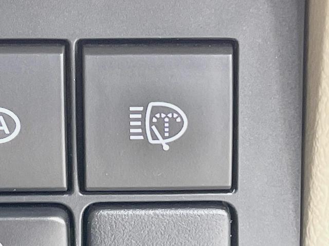 ランドクルーザープラド TX Lパッケージ ムーンルーフ モデリスタエアロ 7人乗 ベージュ内装 9インチディスプレイ 全周囲カメラ シルバールーフレール 禁煙車 セーフティセンス レーダークルーズ ブラインドスポットモニター(78枚目)