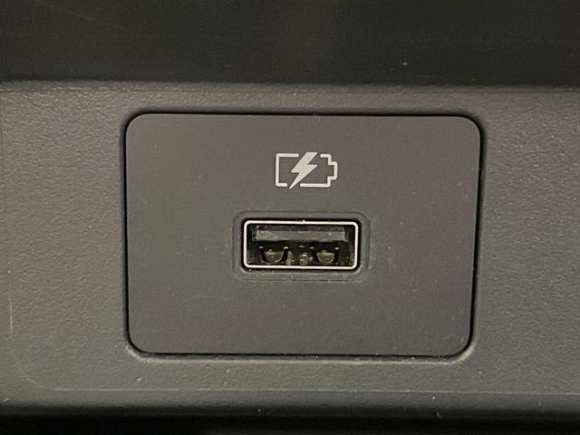 ノート Ｘ　アラウンドビューモニター　エマージェンシーブレーキ　純正ディスプレイオーディオ　コーナーセンサー　スマートキー　ＬＥＤヘッド　ＥＴＣ　車線逸脱警報　オートライト　オートエアコン　Ｂｌｕｅｔｏｏｔｈ（50枚目）