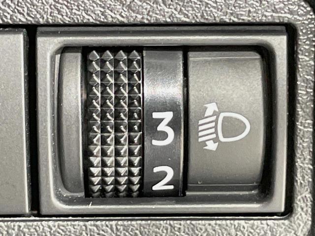 ノート Ｘ　アラウンドビューモニター　エマージェンシーブレーキ　純正ディスプレイオーディオ　コーナーセンサー　スマートキー　ＬＥＤヘッド　ＥＴＣ　車線逸脱警報　オートライト　オートエアコン　Ｂｌｕｅｔｏｏｔｈ（54枚目）